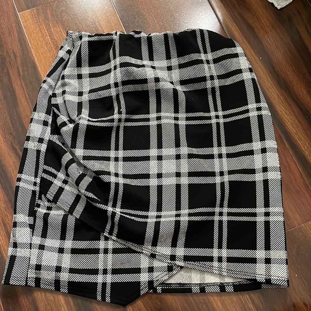 Plaid skirt